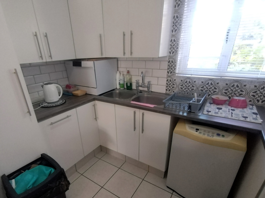 2 Bedroom Property for Sale in Aston Bay Eastern Cape